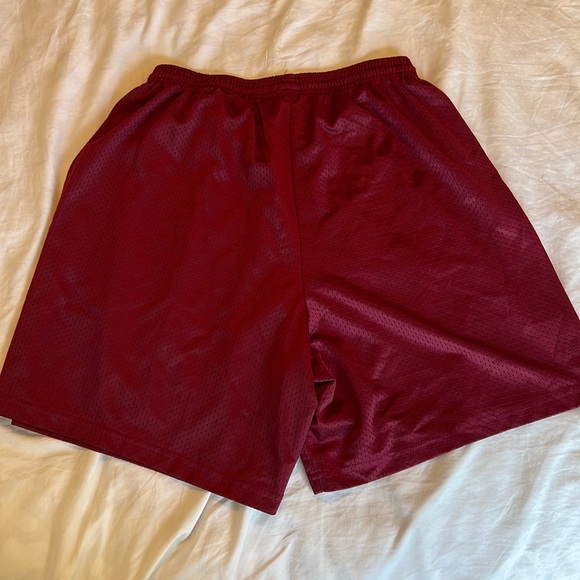 Vintage OU University of Oklahoma Crimson Mesh Basketball Shorts - Picture 3 of 5